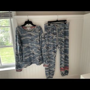 PJ Salvage set, blue camo, super soft fabric!